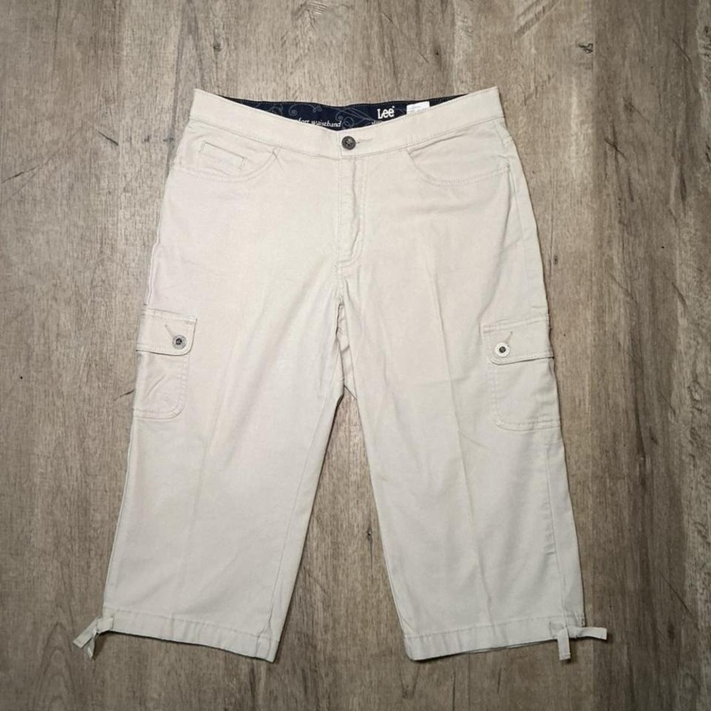 Lee Cargo Capri Pants Adjustable Waist Size 10 Petite White Casual Summer